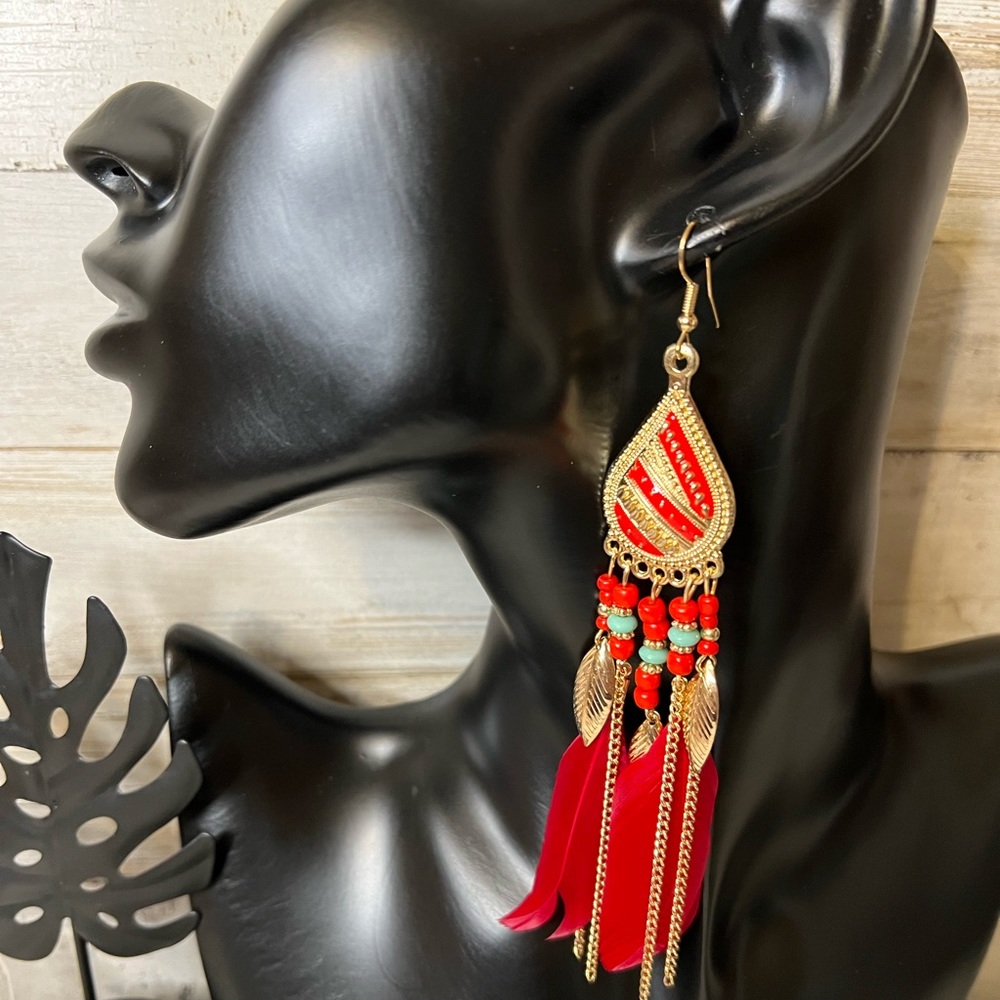 NWT red boho feather earrings. - Picture 2 of 7